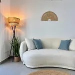 Modern Comfortable In The Center Lejlighed *