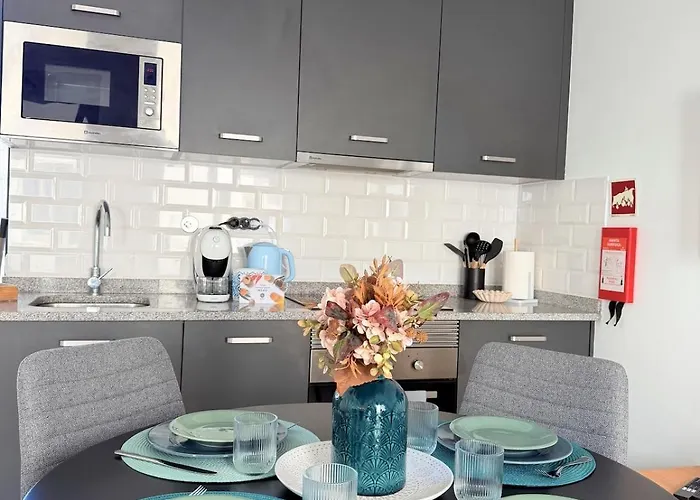 아파트 Modern Comfortable In The Center 포티마오